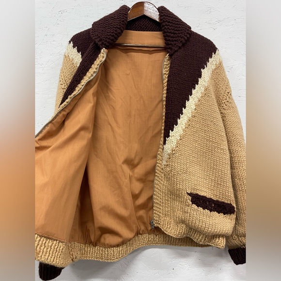 Vintage 1960s/70s Hand Knit Wool Cowichan Full Zip Cardigan Sweater, Fits M/L - Picture 6 of 11